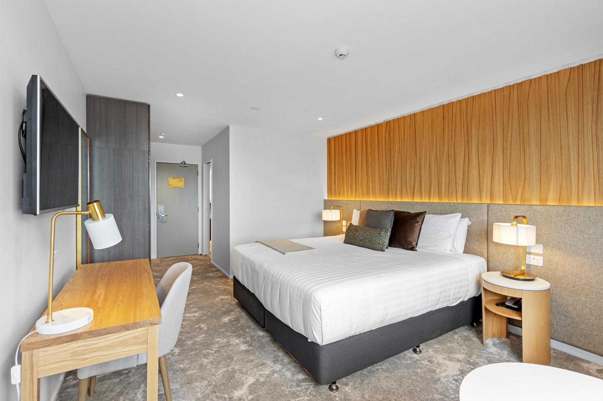 Hotel Elms Christchurch, Ascend Hotel Collection Экстерьер фото